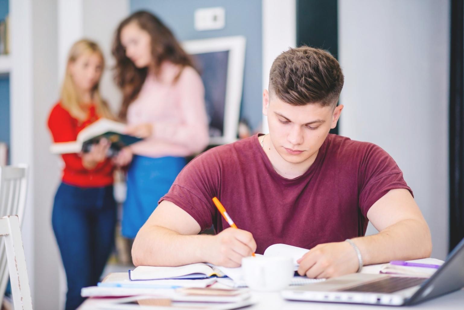 Méthode structurée pour apprendre la gestion financière