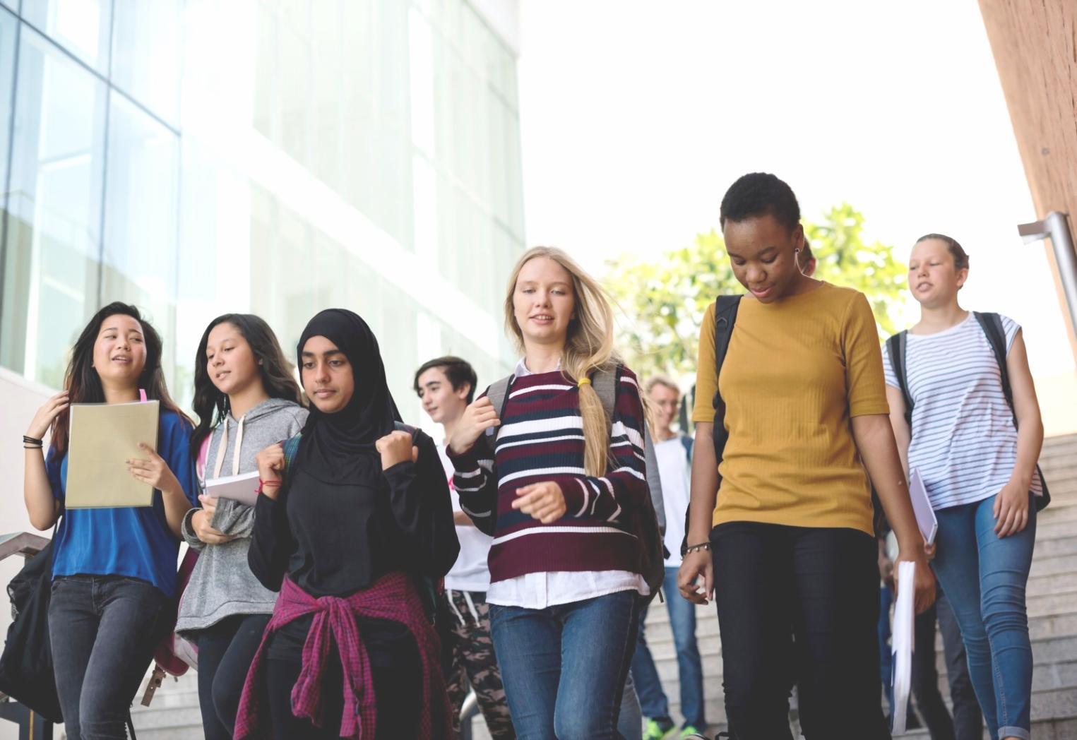 Équipe galystorane en réunion de travail